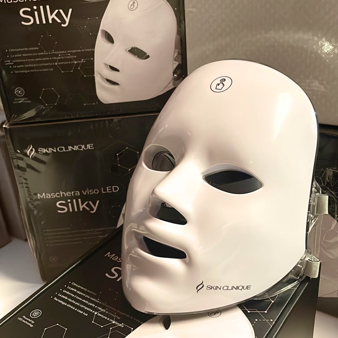 Maschera Viso 90 LED Silky - Trattamento Luce 7 in 1 – SkinClinique